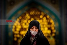   اقامه نماز عید سعید فطر در امامزاده پنج تن لویزان