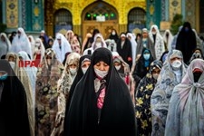   اقامه نماز عید سعید فطر در امامزاده پنج تن لویزان
