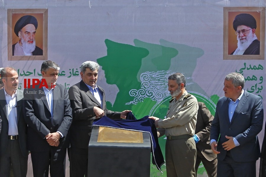   مراسم آغاز عملیات احداث بوستان ارتش