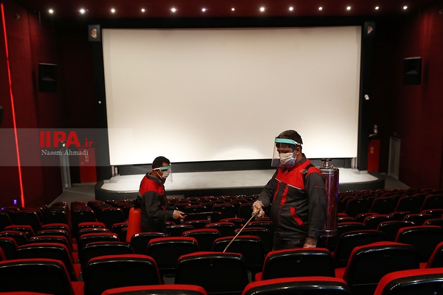   ضدعفونی کردن سینما پردیس ملت