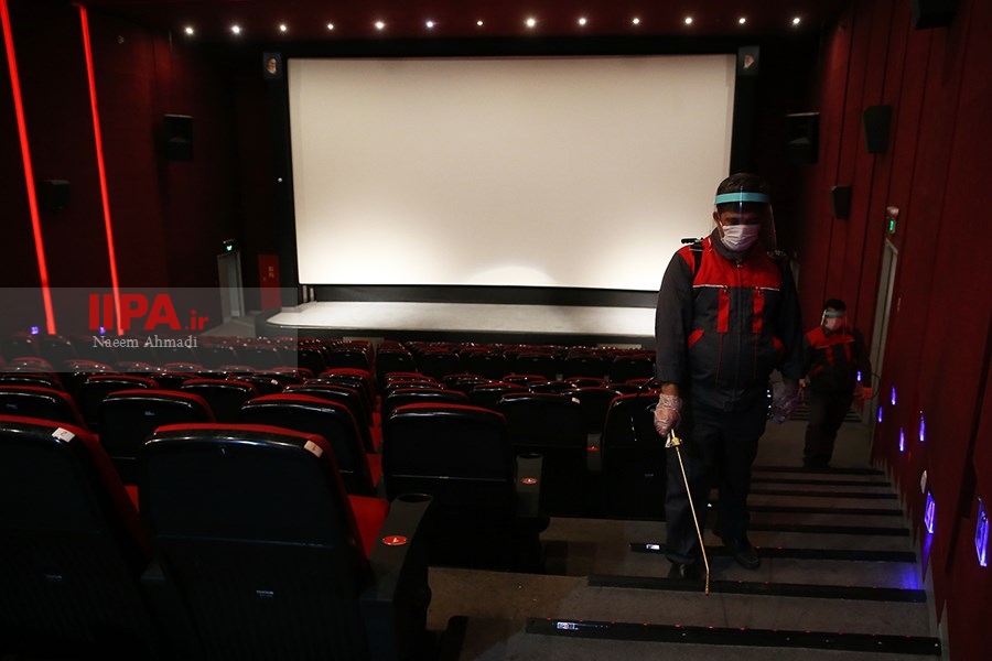  ضدعفونی کردن سینما پردیس ملت