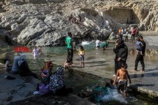   آب‌تنی در موج دوم کرونا