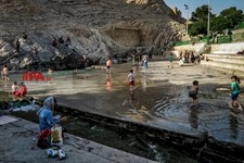   آب‌تنی در موج دوم کرونا