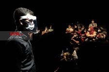   اجرای نمایش «یه گاز کوچولو» با رعایت پروتکل های بهداشتی