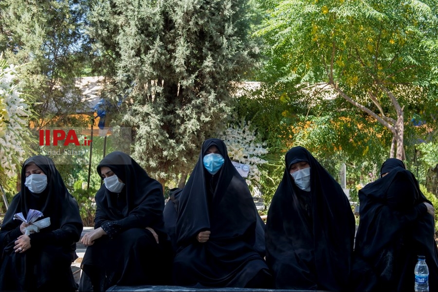   تشییع پیکر روح االله رجایی