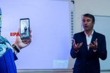   آموزش مجازی دانش آموزان در دوران کرونا