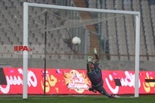   دیدار تیم های فوتبال پرسپولیس و نفت آبادان