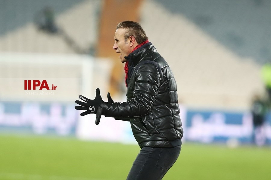   دیدار تیم های فوتبال پرسپولیس و سپاهان
