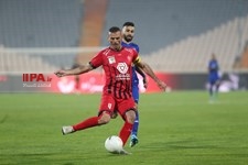   دیدار تیم های فوتبال استقلال و پرسپولیس