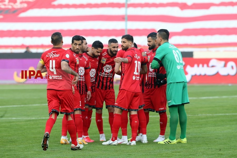   دیدار تیم های فوتبال استقلال و پرسپولیس