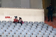   دیدار تیم های فوتبال استقلال و پرسپولیس