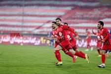   دیدار تیم های فوتبال استقلال و پرسپولیس