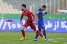   دیدار تیم های فوتبال استقلال و پرسپولیس