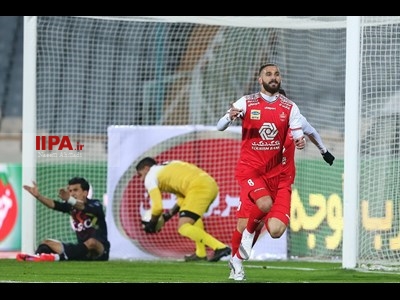 دیدار تیمهای پرسپولیس تهران و فولاد خوزستان