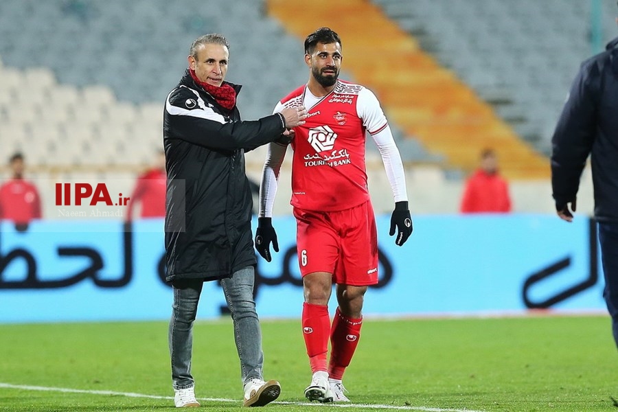   دیدار تیمهای پرسپولیس تهران و فولاد خوزستان