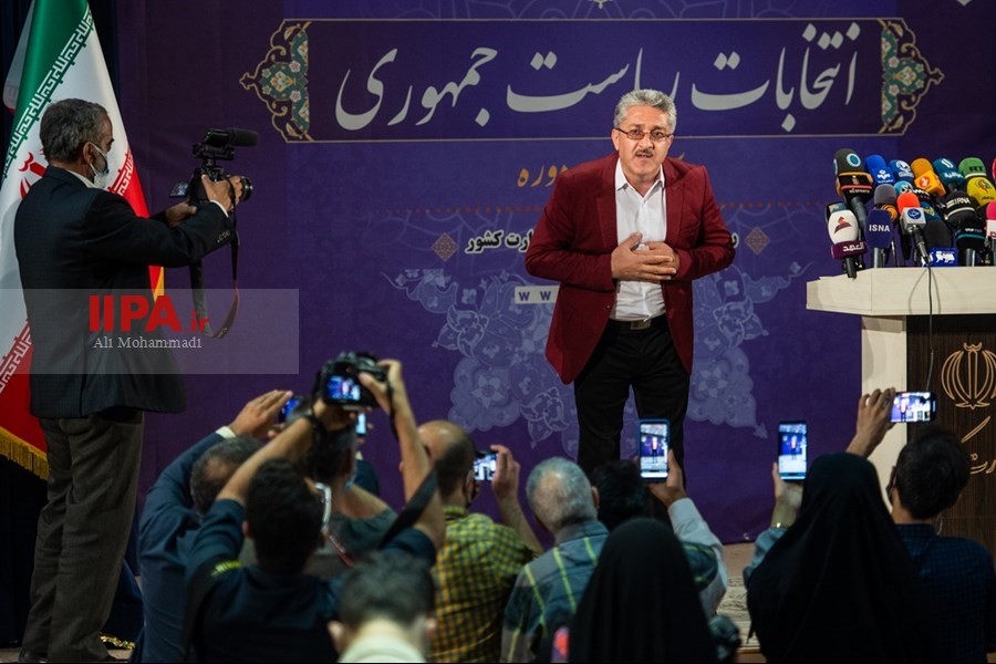   سومین روز ثبت‌نام داوطلبان انتخابات ریاست‌ جمهوری 1400