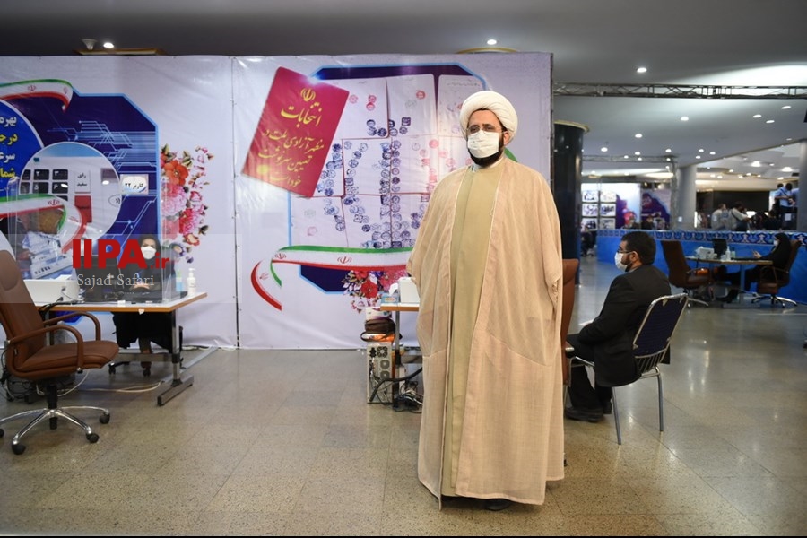   چهارمین روز ثبت‌نام داوطلبان انتخابات ریاست‌ جمهوری 1400