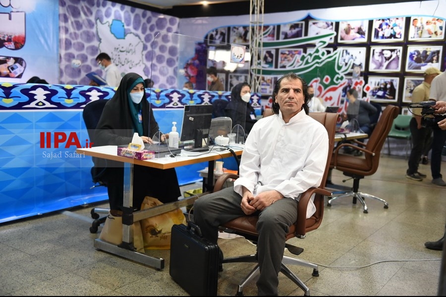   چهارمین روز ثبت‌نام داوطلبان انتخابات ریاست‌ جمهوری 1400