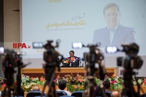 نشست خبری عبدالناصر همتی