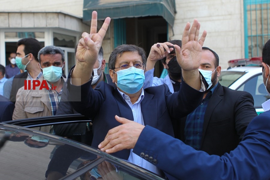   حضور عبدالناصر همتی در انتخابات 1400