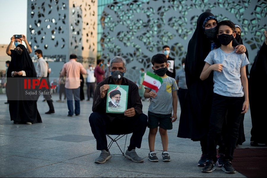   جشن پیروزی ابراهیم رئیسی در انتخابات ریاست جمهوری