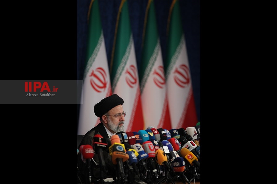   نشست خبری رییس جمهور منتخب
