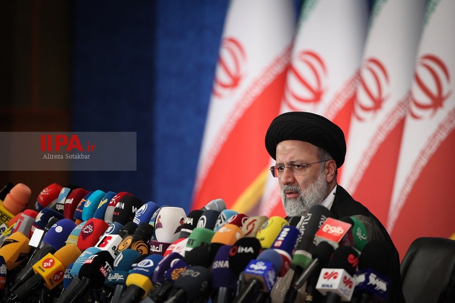   نشست خبری رییس جمهور منتخب
