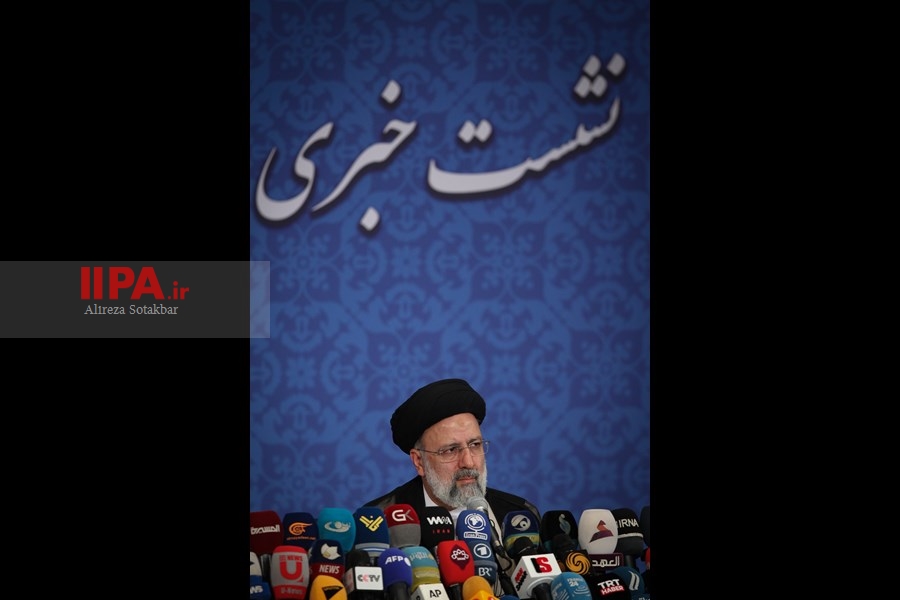   نشست خبری رییس جمهور منتخب