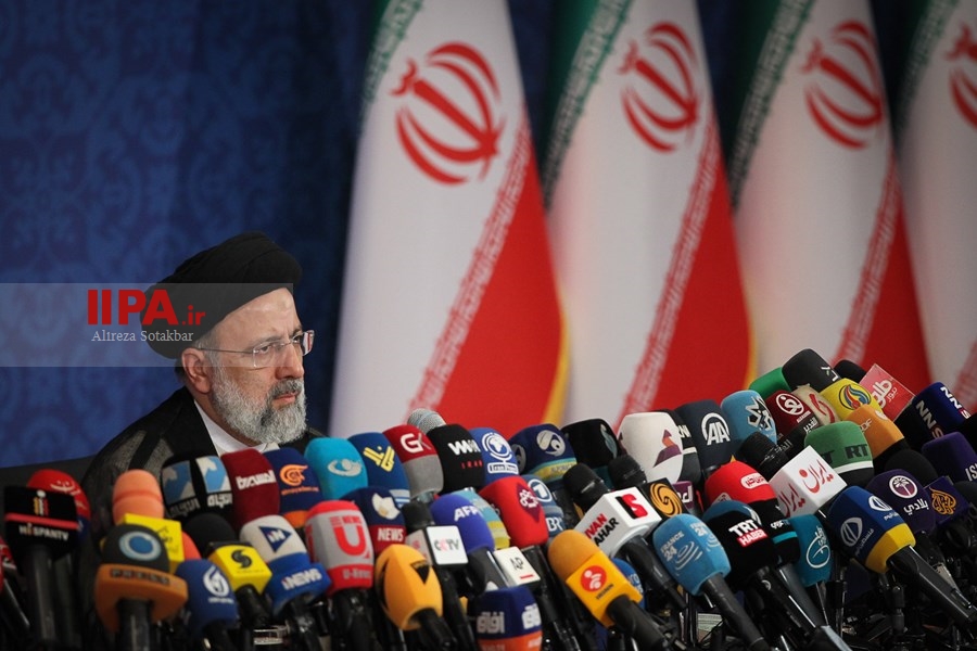   نشست خبری رییس جمهور منتخب