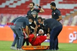 دیدار تیم های فوتبال پرسپولیس و آلومینیوم اراک