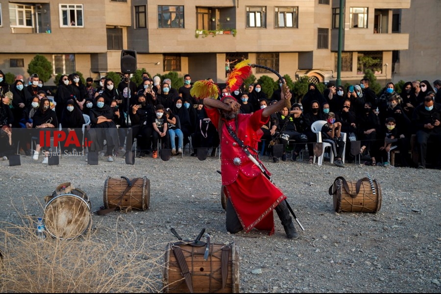   مراسم خیمه سوزان عصر عاشورا