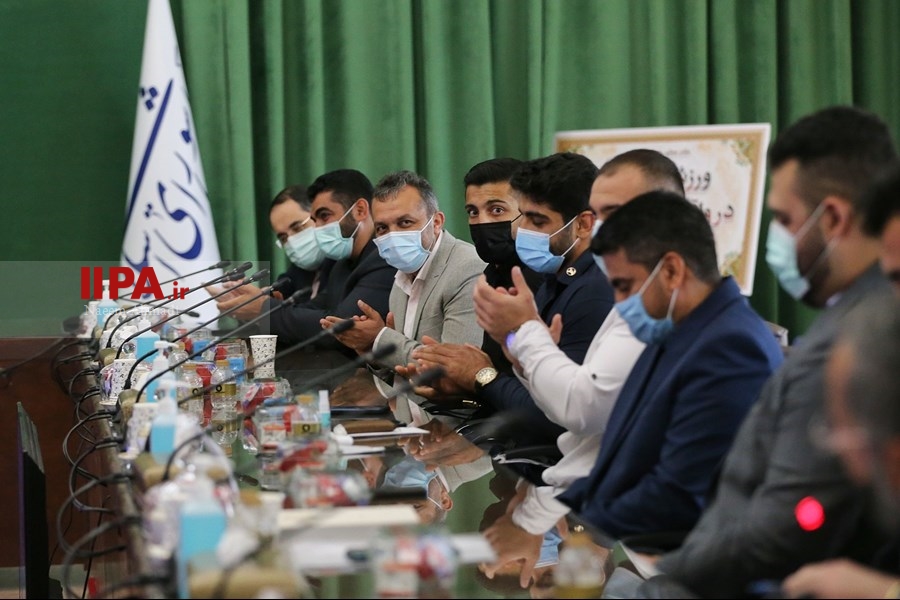   مراسم تجلیل رئیس مجلس از مدال آوران المپیک