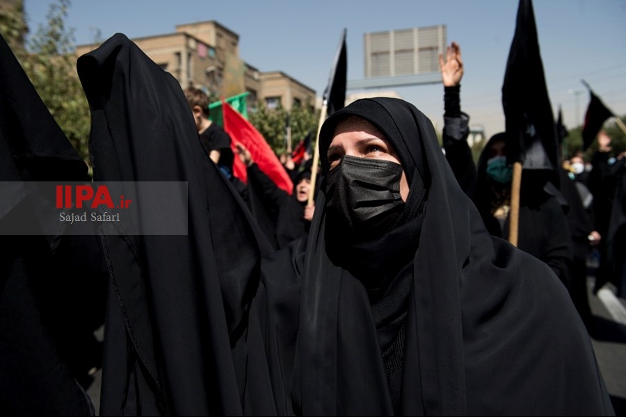   راهپیمایی جا ماندگان اربعین در غرب تهران