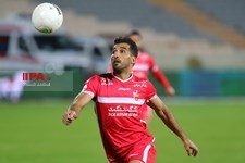   دیدار تیم های فوتبال پرسپولیس و نساجی مازندران