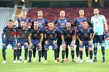   دیدار تیم های فوتبال پرسپولیس و نساجی مازندران
