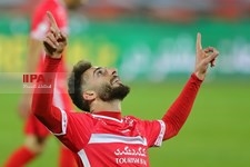   دیدار تیم های فوتبال پرسپولیس و نساجی مازندران