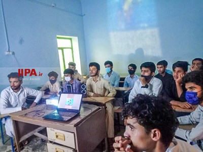 توسعه آموزش در منطقه کم برخوردار دشتیاری سیستان و بلوچستان