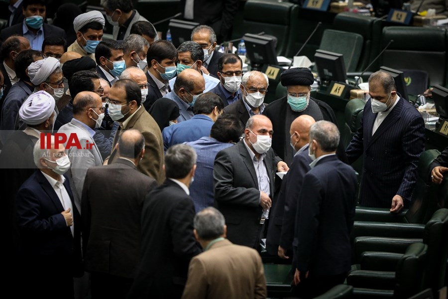   تقدیم بودجه ۱۴۰۱ به مجلس شورای اسلامی