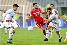   دیدار تیم های فوتبال پرسپولیس و ذوب آهن