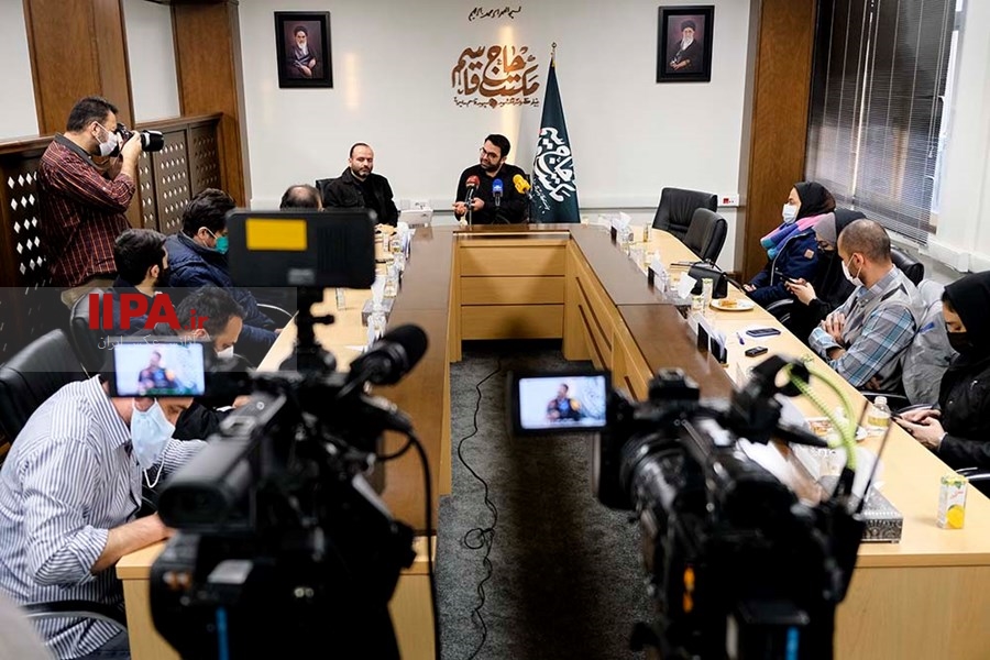   نشست خبری فیلم مستند پرواز یک و بیست دقیقه