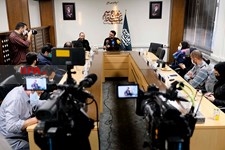   نشست خبری فیلم مستند پرواز یک و بیست دقیقه