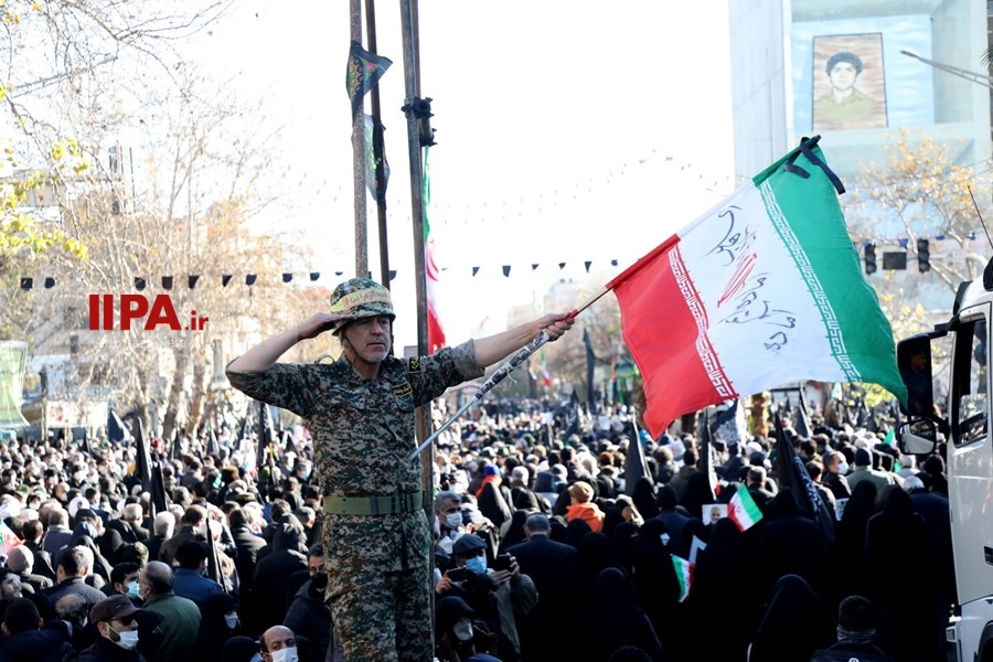   تشییع پیکرهای ۱۵۰ شهید گمنام  دفاع مقدس در تهران