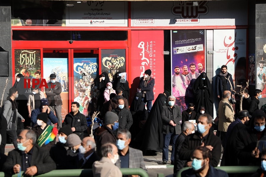   تشییع پیکرهای ۱۵۰ شهید گمنام  دفاع مقدس در تهران