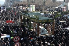   تشییع پیکرهای ۱۵۰ شهید گمنام  دفاع مقدس در تهران
