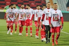   دیدار تیم‌های فوتبال پرسپولیس و فجر سپاسی