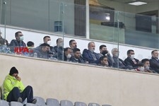   دیدار تیم‌های فوتبال پرسپولیس و فجر سپاسی
