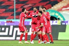   دیدار تیم‌های فوتبال پرسپولیس و فولاد خوزستان