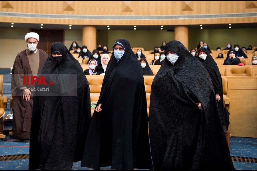   مراسم بزرگداشت روز زن با حضور رئیس جمهور
