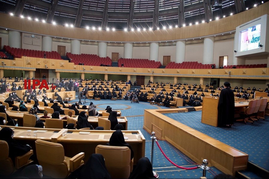   مراسم بزرگداشت روز زن با حضور رئیس جمهور