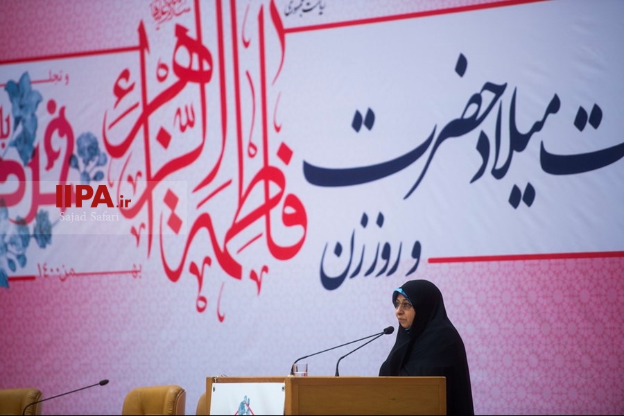   مراسم بزرگداشت روز زن با حضور رئیس جمهور